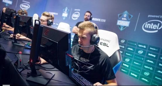 服身体上的 服身体上的