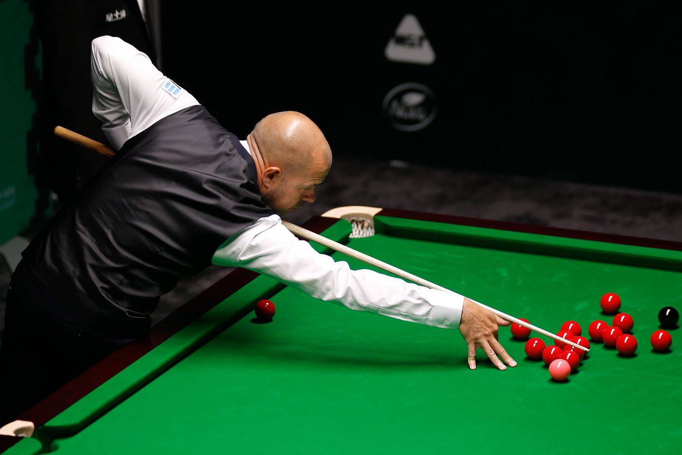 表现和詹姆 表现和詹姆