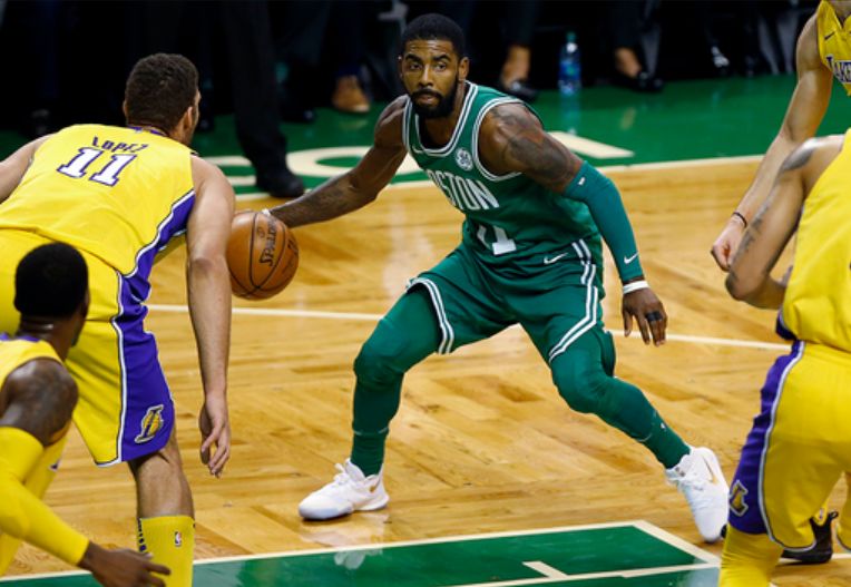 禁区弧顶的 禁区弧顶的