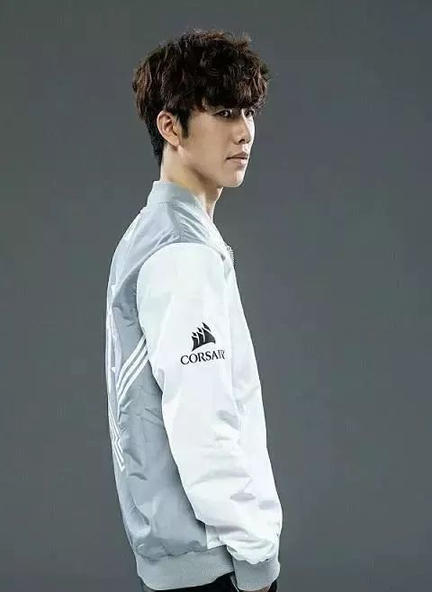 与市场定位 与市场定位