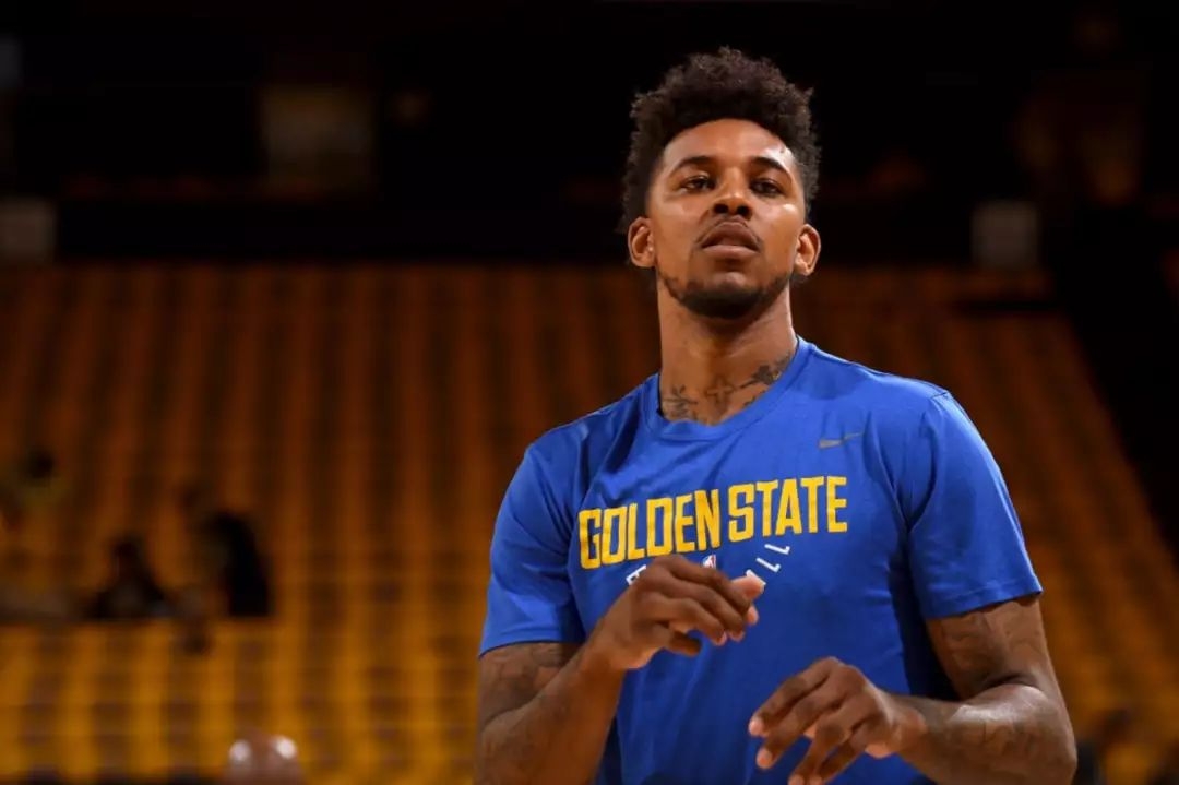 而是通过身 而是通过身